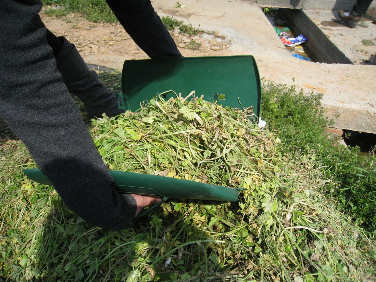 Leaf/Yard Debris Scoops
