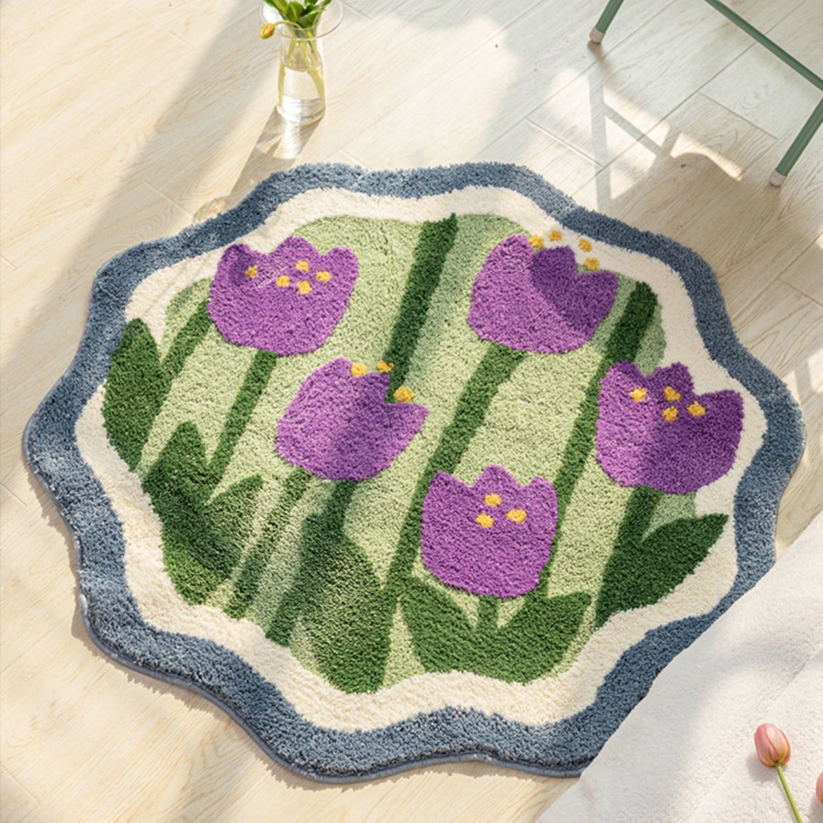 Round Flower Bedside Rug