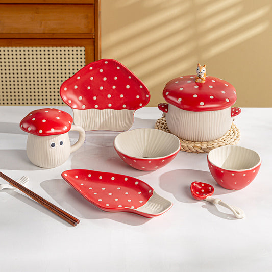 Maidenheart Red Mushroom Tableware